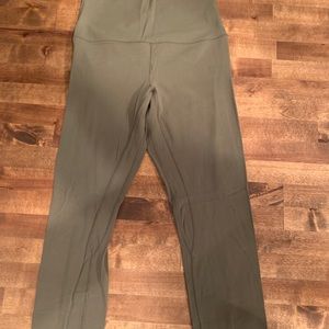 Fatigue lululemon leggings